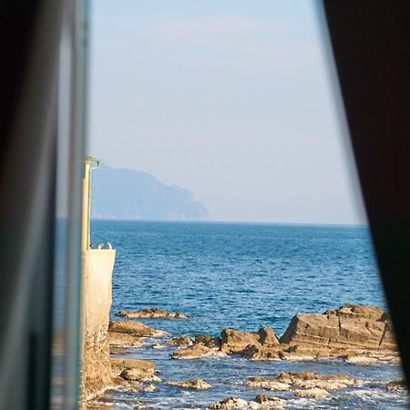 Nel Gozzo Sul Mare - Genovainrelax Apartment Exterior photo